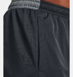 Under Armour Men's UA Locker 9' Pocketed Shorts -Armour Sales Store Lockershorts grey pocketdetail